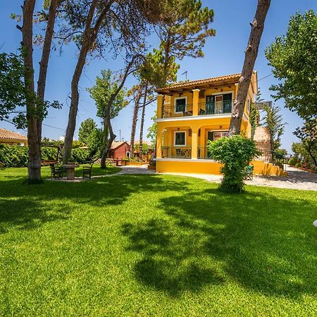 Zarkadis Beach Apartments Τσιλιβί Εξωτερικό φωτογραφία