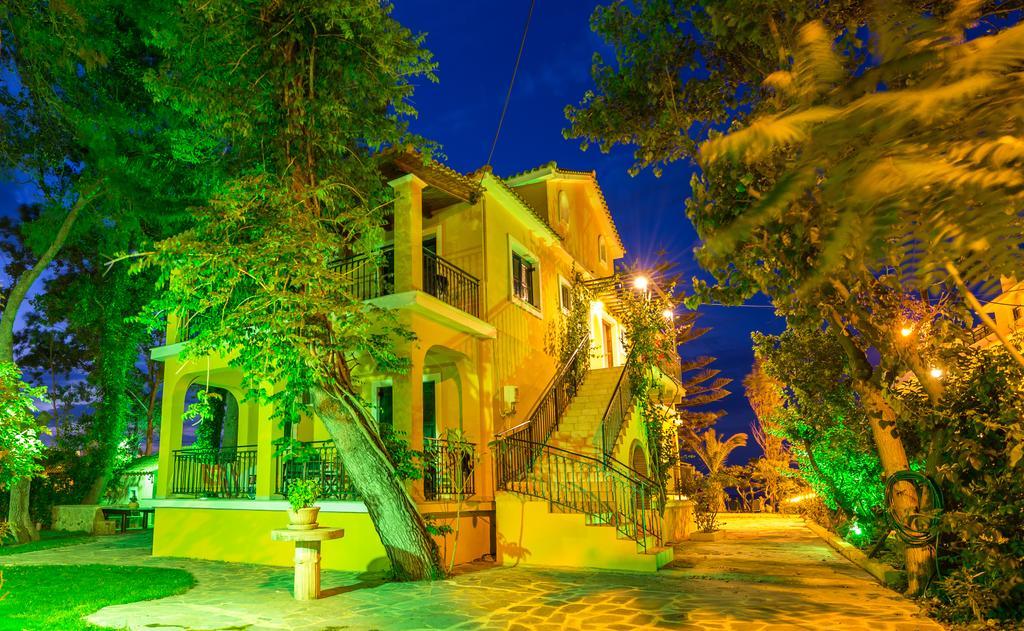 Zarkadis Beach Apartments Τσιλιβί Εξωτερικό φωτογραφία