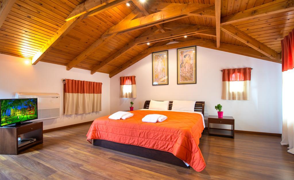 Zarkadis Beach Apartments Τσιλιβί Δωμάτιο φωτογραφία