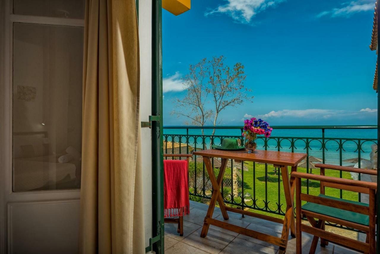 Zarkadis Beach Apartments Τσιλιβί Εξωτερικό φωτογραφία