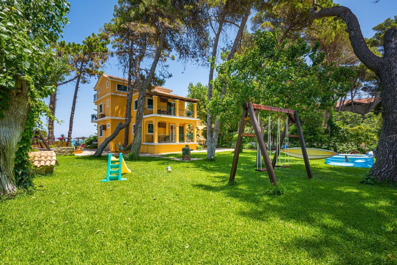Zarkadis Beach Apartments Τσιλιβί Εξωτερικό φωτογραφία