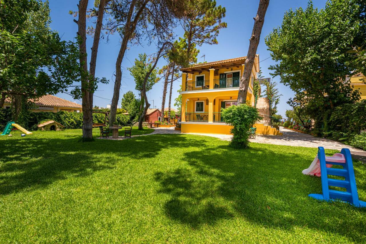 Zarkadis Beach Apartments Τσιλιβί Εξωτερικό φωτογραφία