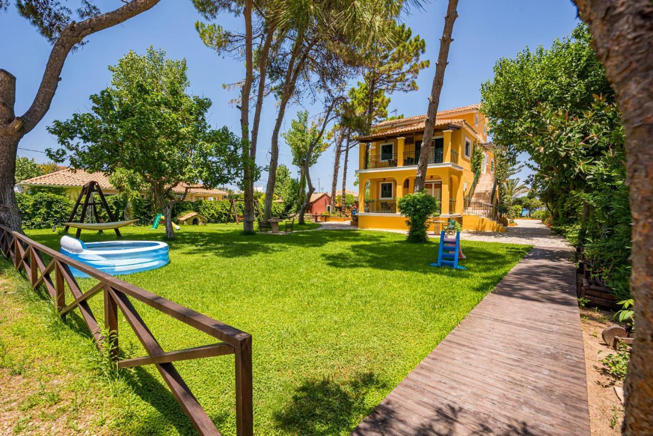 Zarkadis Beach Apartments Τσιλιβί Εξωτερικό φωτογραφία